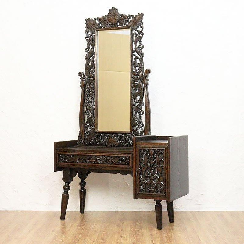 レトロな彫刻入りナラドレッサー｜幅85.5奥行35.5高さ148｜収納力抜群