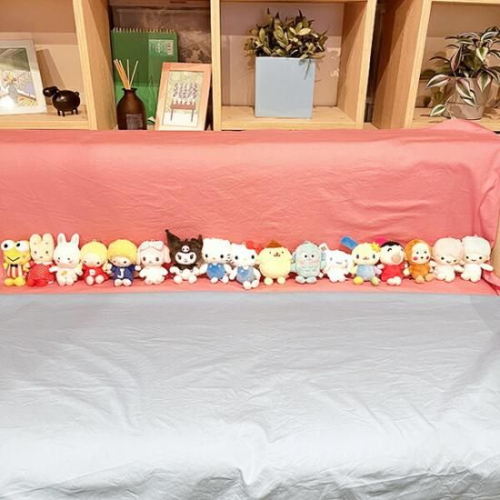 サンリオ ハローキティ 足ぶら キーチェーンマスコット ぬいぐるみ