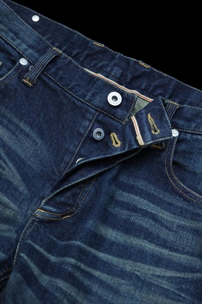 THE DENIM STRETCH SELVEDGE DENIM SKINNY PANTS 
