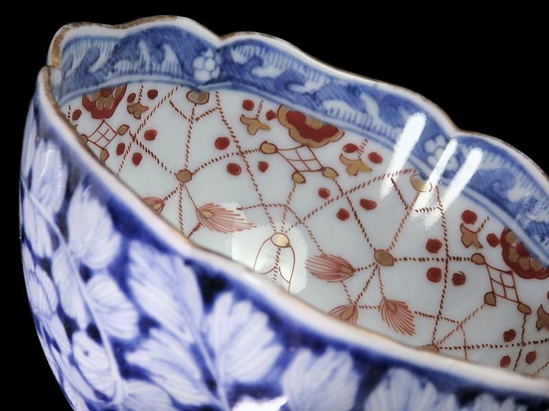 古伊万里 染錦 瓔珞紋に牡丹唐草図 向付