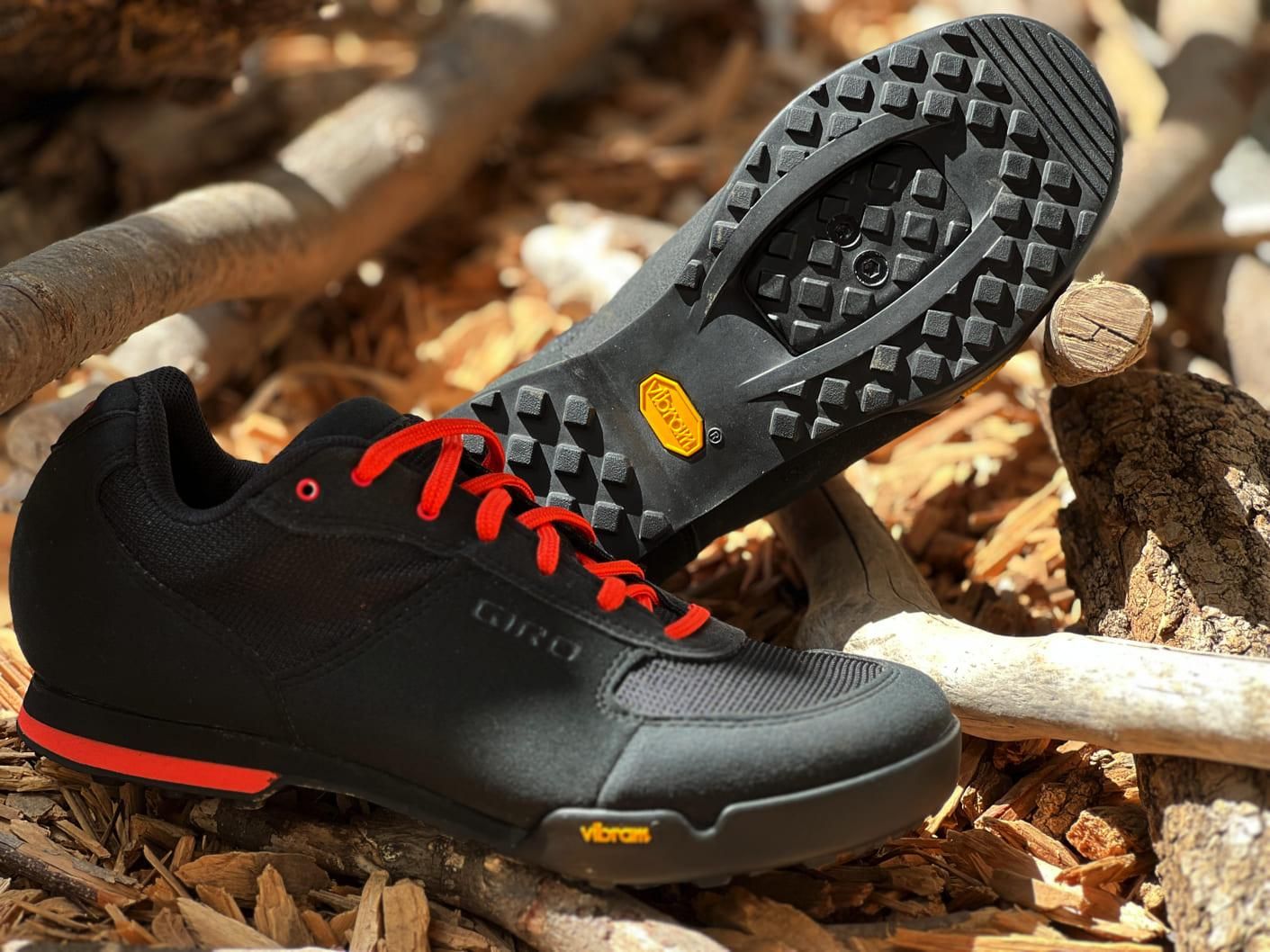 GIRO/ジロ】RUMBLE VR Black / Glowing Red