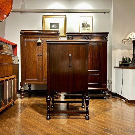 フロア蓄音機 ビクトローラVV4-3(前期型) | 1927年製 | 1年保証付き