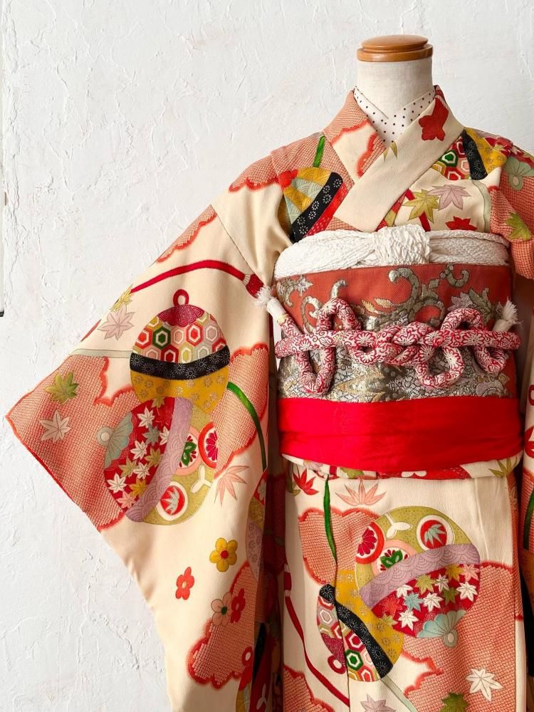 7歳〉アンティーク着物 7-i - 西尾市の七五三撮影｜アンティーク着物