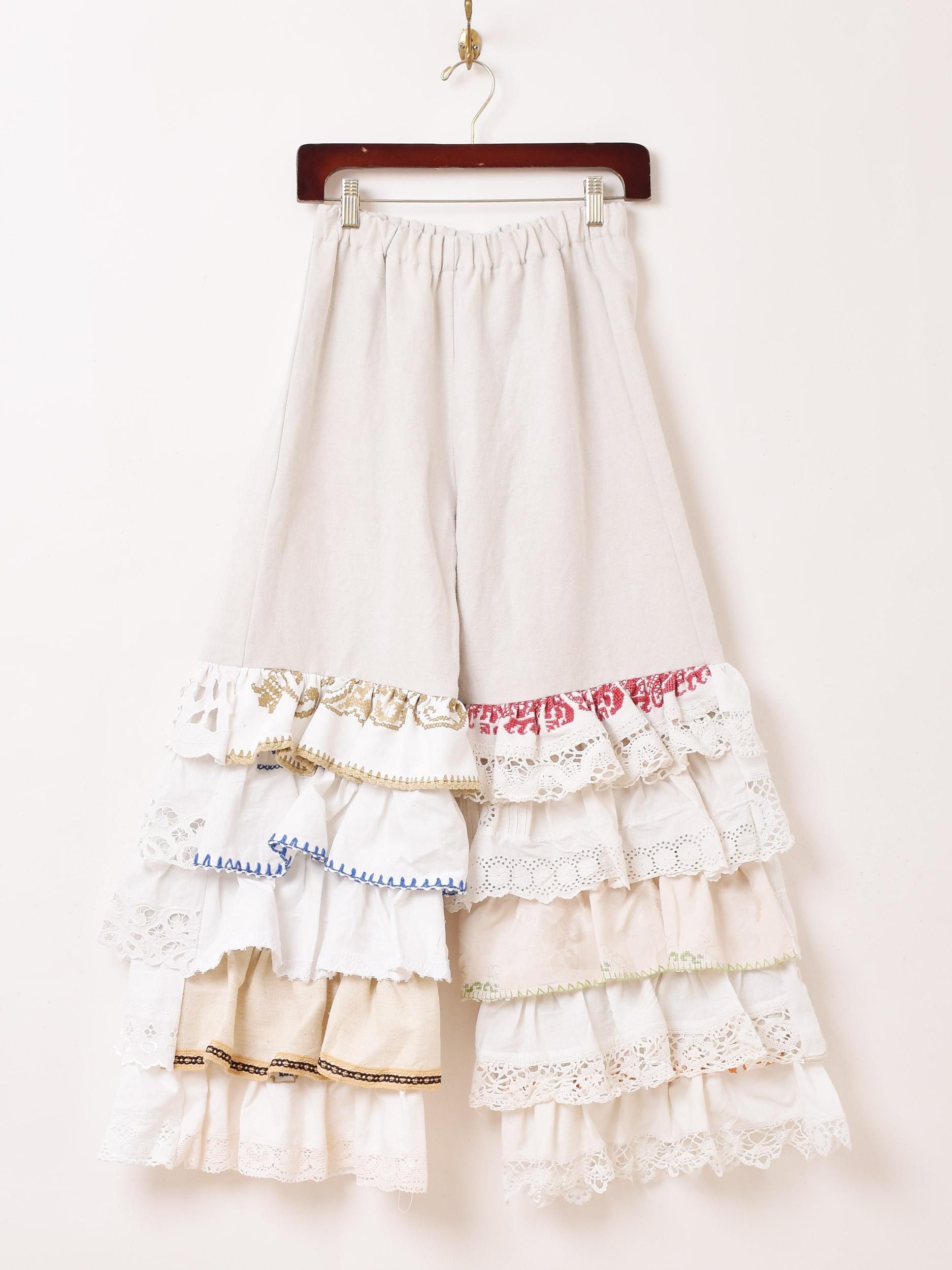 Emerald Motel」リメイク ファブリック フリル パンツ - 古着屋