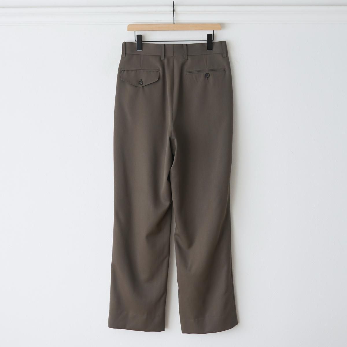 The CLASIK / ザ クラシック】 INVERTED PLEATS TROUSER - KHAKI