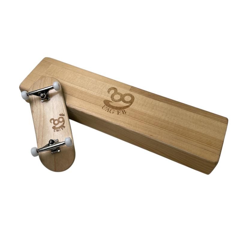 SECTION（セクション） - UAG F.B ｜指スケで世界中の指をもっと楽しく