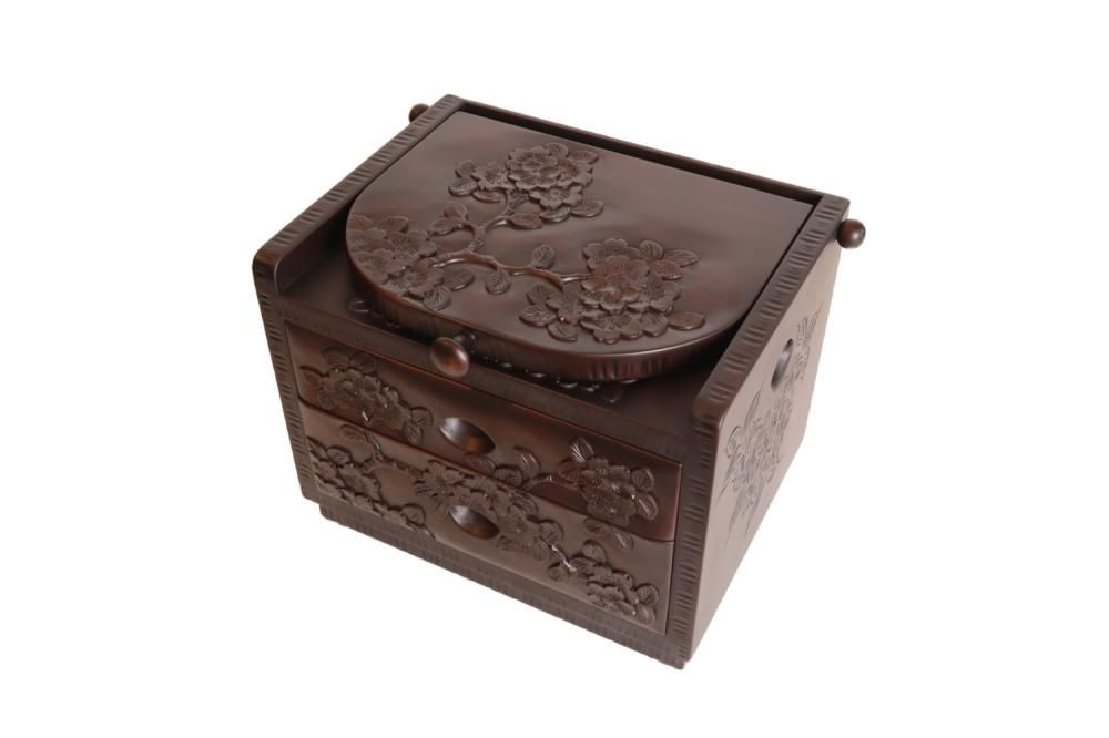 姫鏡台 桜 - 一彫堂 軽井沢彫家具工房 オンラインショップ