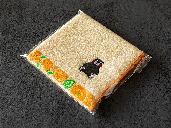 くまモン 刺繍タオルハンカチ（トリコ） - 熊本 阿蘇のお取り寄せ