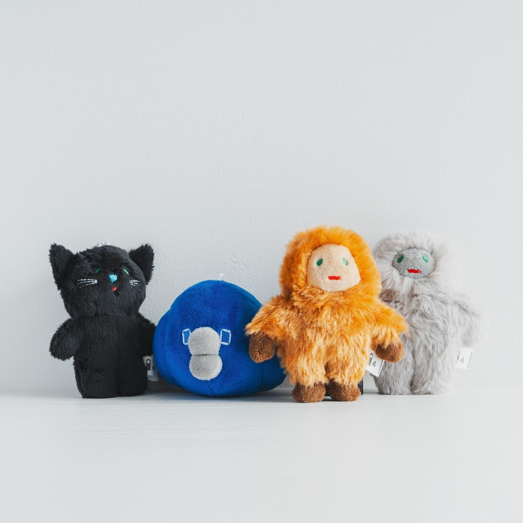 CLASKA（クラスカ）｜そぼろのぬいぐるみバッグチャーム ビッグフット