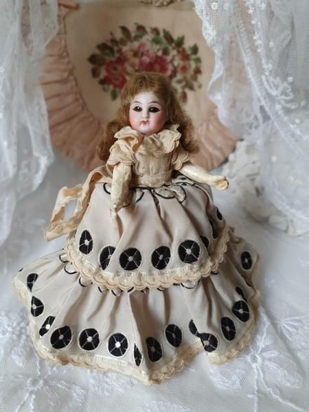 アンティークミニョネット - アンティークモール＆蚤の市情報サイト