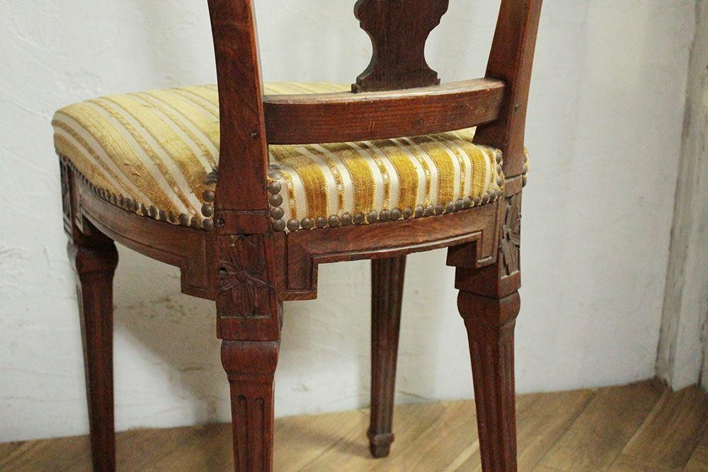 アンティークチェア/ルイ16世様式 - アンティークモール＆蚤の市情報
