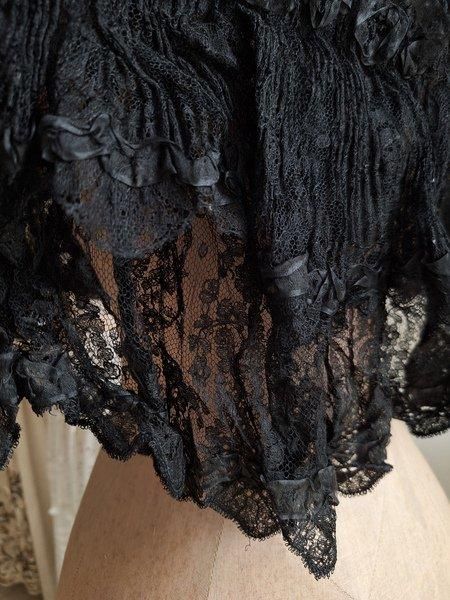 ヴィクトリアンレースケープ - アンティークモール＆蚤の市情報サイト