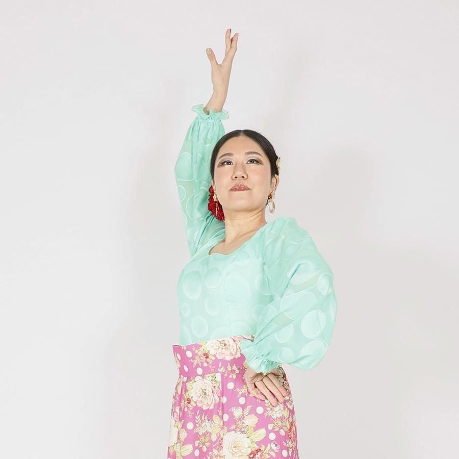 ブラウス！！Mサイズ - MariQuita フラメンコショップ