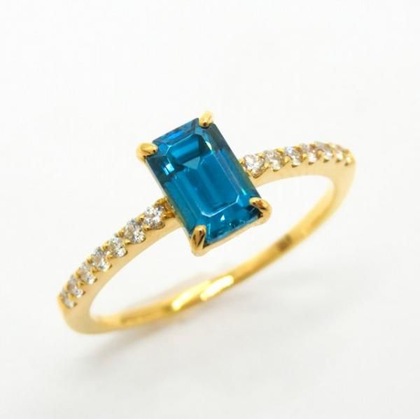 エメラルドカットブルージルコン ダイヤモンドリング ZI 1.216ct D