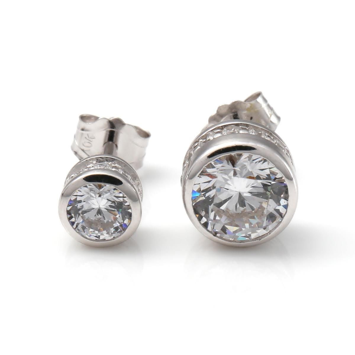 10K ホワイトゴールド ピアス 4mm-6mm - AVALANCHE OFFICIAL STORE