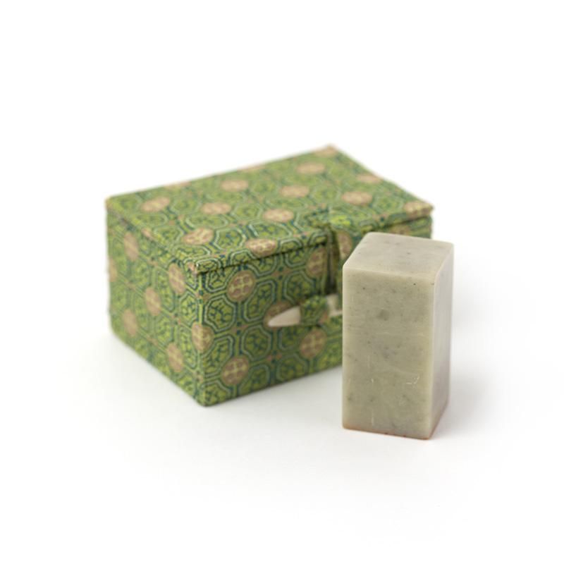 お買い得商品】篆刻（フリー）1.0cm【青田石 / 印箱付き】 - 書道用品