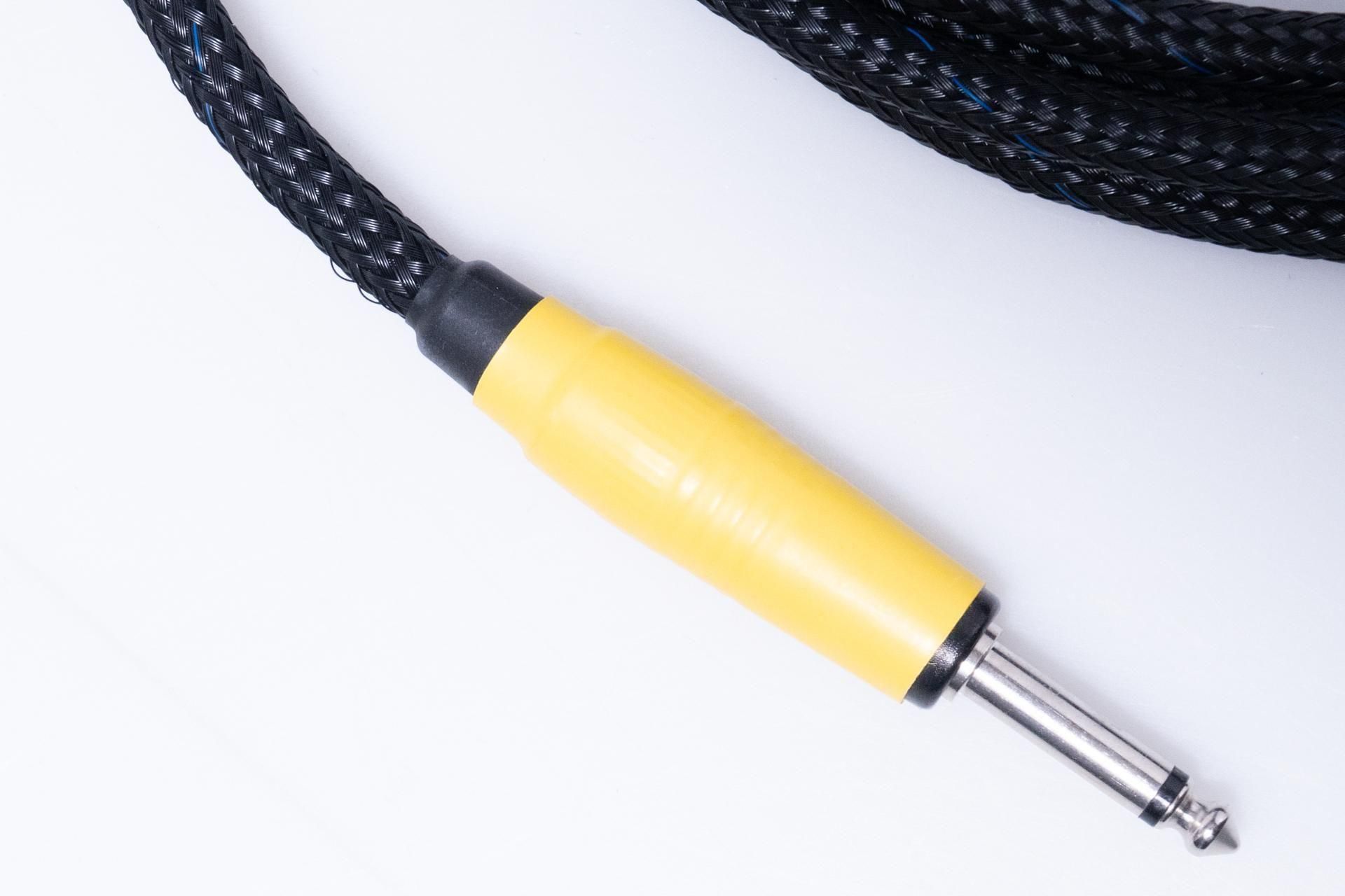 used】PETE CORNISH / SILVER SIGNATURE HD GTR./BASS CABLES 3M S-S