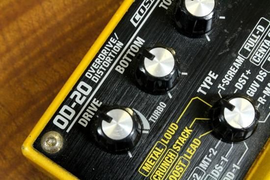 BOSS OD-20 OVERDRIVE DISTORTION - Geek IN Box