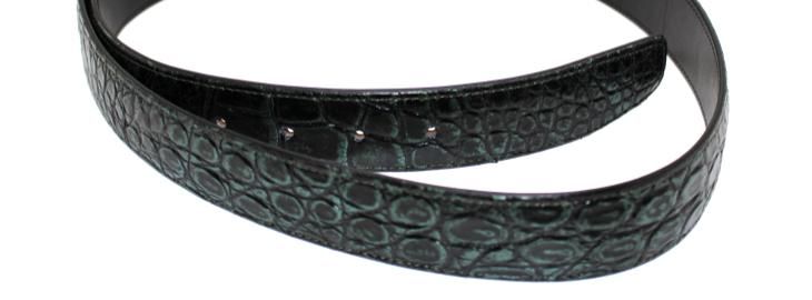 クロコダイルレザーベルト | エキゾチックな美しさ - 『皮革に製品