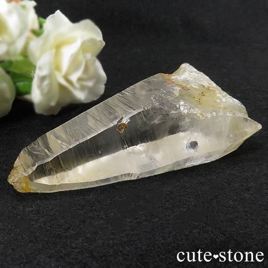ガネーシュヒマール水晶のシングルポイント (原石) 111.6g - cute stone -