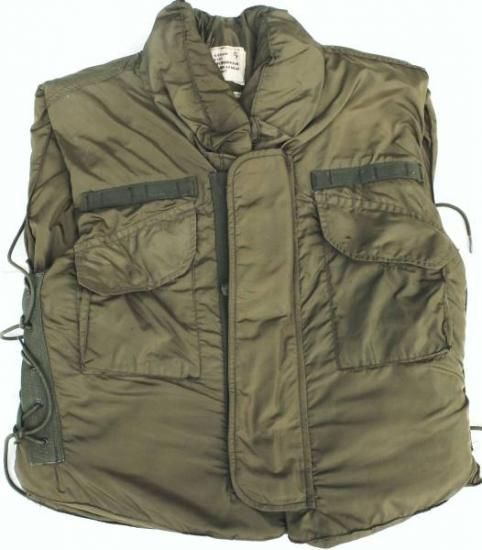 米軍M69ボディーアーマー（新同品） - WOODLAND