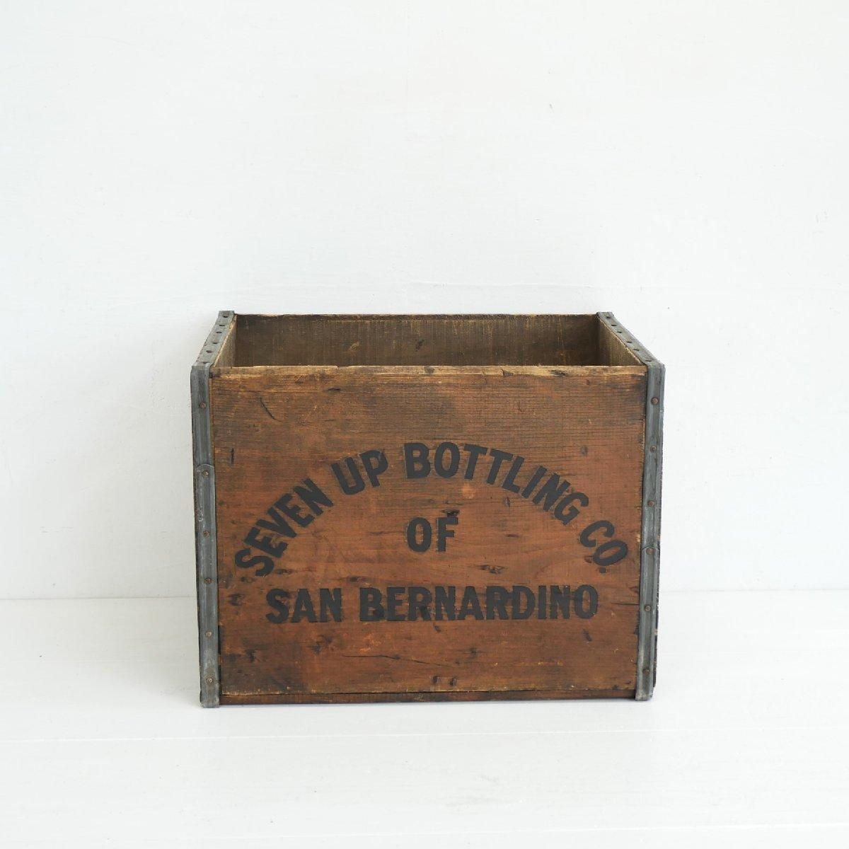 ヴィンテージ 木箱 SEVEN UP ウッドボックス 運搬箱 店舗什器