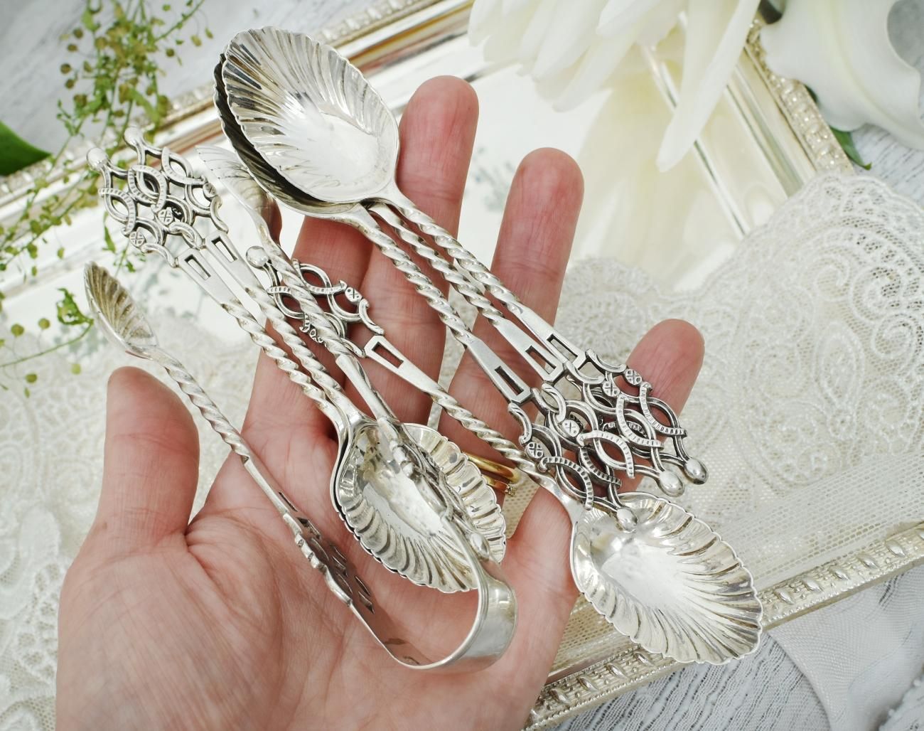英国アンティーク銀器【純銀】1897年 ティースプーン6本＋トングセット