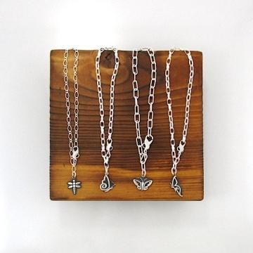 ▷ レイモンド＆ドロシーキャセユシー - インディアンジュエリー専門店