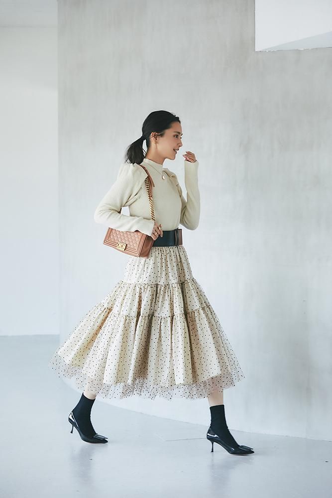 フロッキードットチュールスカート(ベージュ×アイボリー) - seventen