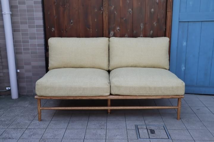 MOMO natural(モモナチュラル)のCLOUD(クラウド) 2人掛けソファーです