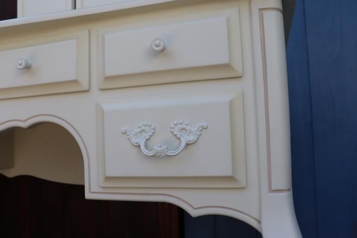 稀少なLAURA ASHLEY(ローラアシュレイ)のprovencale(プロヴァンセル