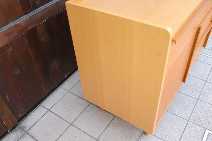 unico(ウニコ)の中でも人気のALBERO(アルベロ)シリーズ キャビネット