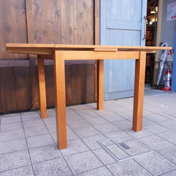 unico(ウニコ)のVIVO:Extension table！チェリー材のナチュラル感と