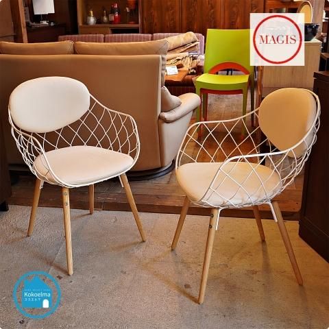 イタリアMAGIS(マジス)社のハイメ・アジョン デザイン PINA(ピーニャ