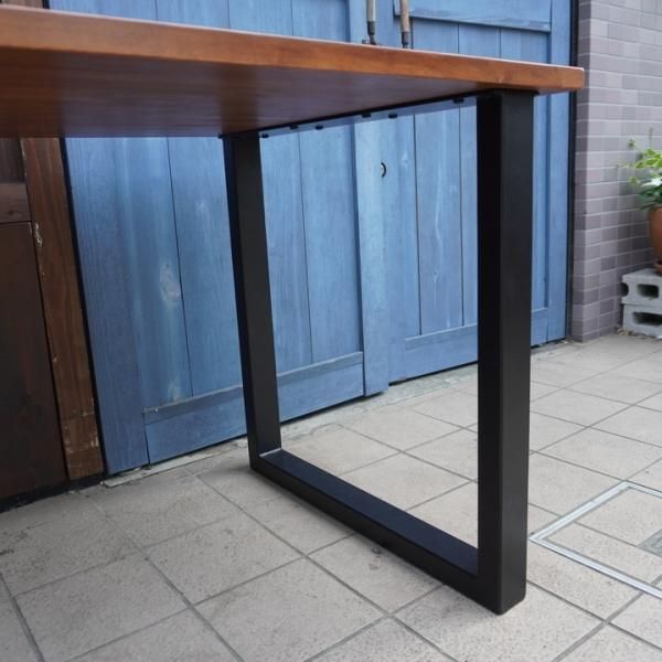 KANADEMONO(かなでもの)の人気シリーズTHE TABLE ラバーウッドT