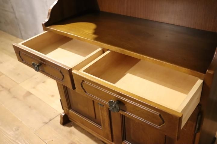 karimoku(カリモク家具)の人気シリーズCOLONIAL(コロニアル)の電話台