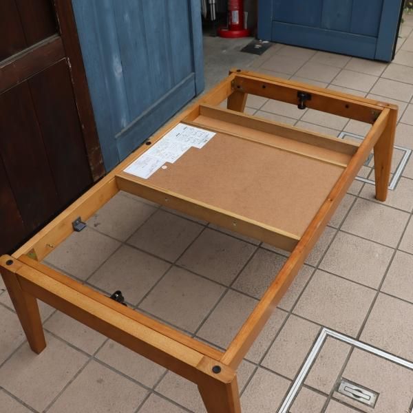 unico(ウニコ)のKNOD(ノッド)こたつテーブルです。木のナチュラルな