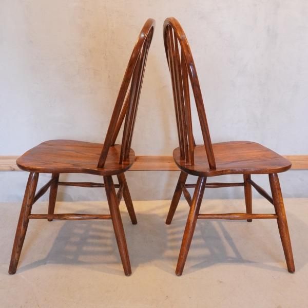 Shin Lee(シンリー)のレッドオーク材 ダイニングチェア2脚セットです