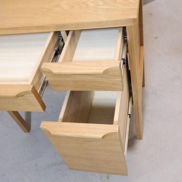 unico(ウニコ)の CLARUS-mini(クラルスミニ) アッシュ材 ドレッサー