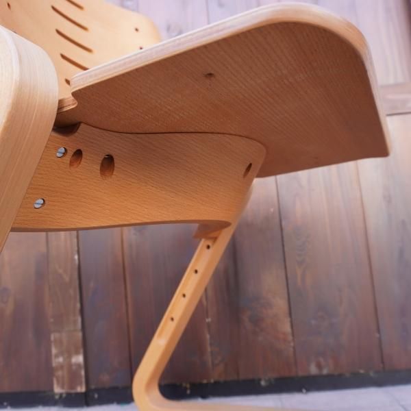 日本生まれ、デンマーク育ちの家具ブランドFormio(フォルミオ)の成型