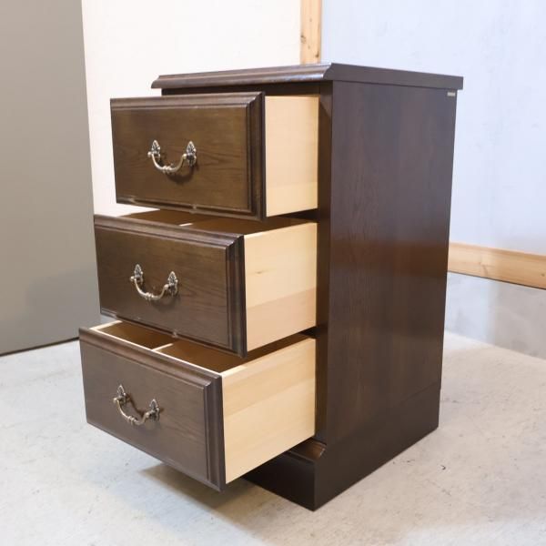 カリモクの最高級ブランドdomani(ドマーニ)よりQUEENS LIFE(クイーンズ