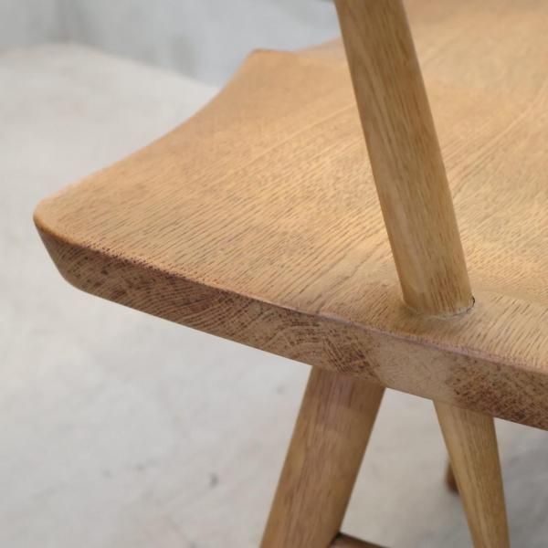 CONDE HOUSE(カンディハウス)のリキ ウインザー アームチェアー。日本