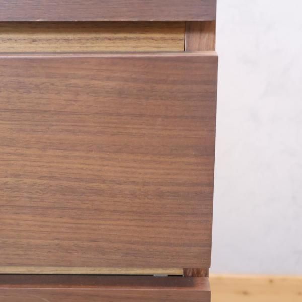 無印良品(MUJI)の木製チェスト6段ワイド・ウォールナット材です