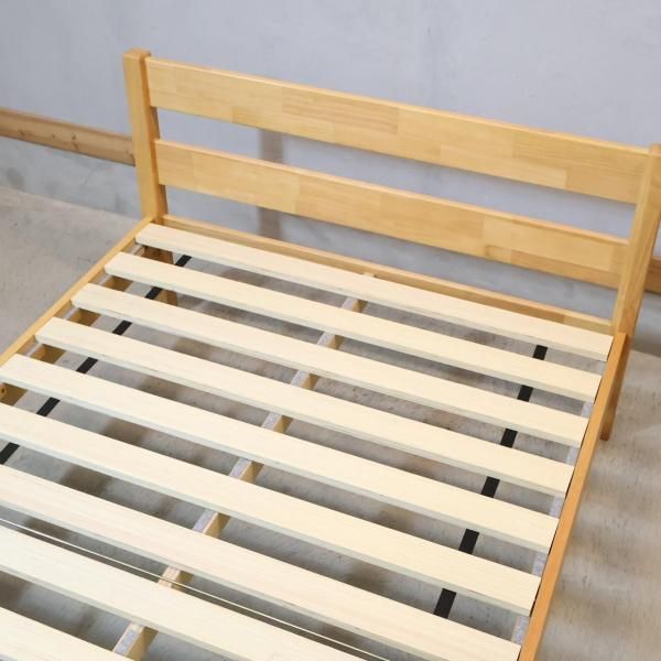 人気の無印良品(MUJI)のラバーウッド材 セミダブルベッドフレームです