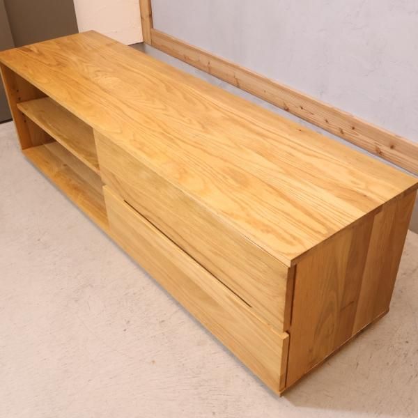 人気の無印良品(MUJI)のオーク無垢材 AVラック！！シンプルなTVボード