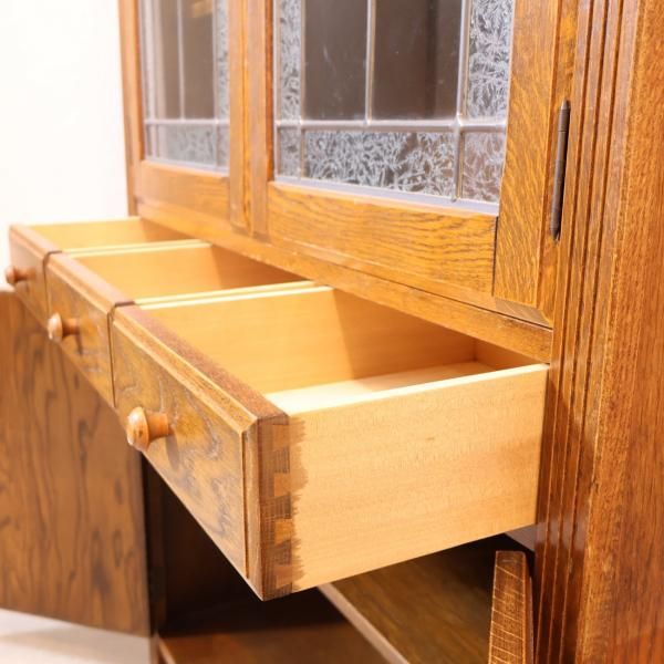 MITSUKOSHI(三越家具)の高級家具、Brugge(ブルージュ)のオーク材