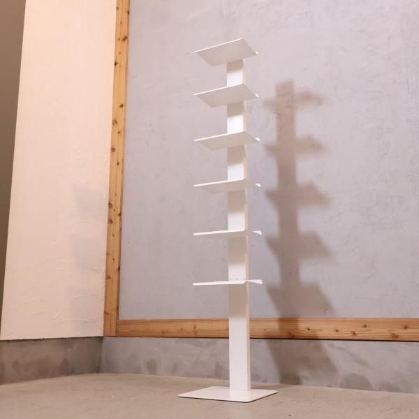 スチール製家具メーカを代表するイタリアのメーカーDOTTUS(ドッタス)社