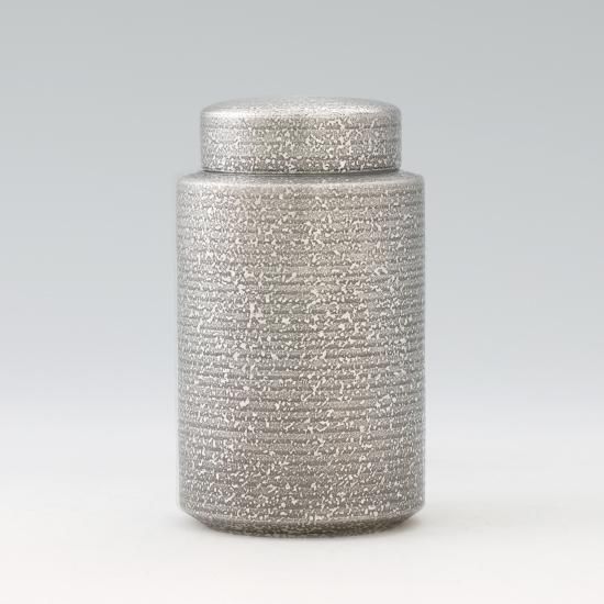 錫 茶筒 黒吹雪漆加工 200g [No.15-2]｜薩摩錫器工芸館