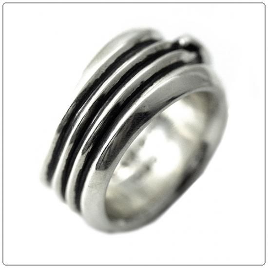 クロムハーツ リング/指輪（Chrome Hearts）ダガーハート リング