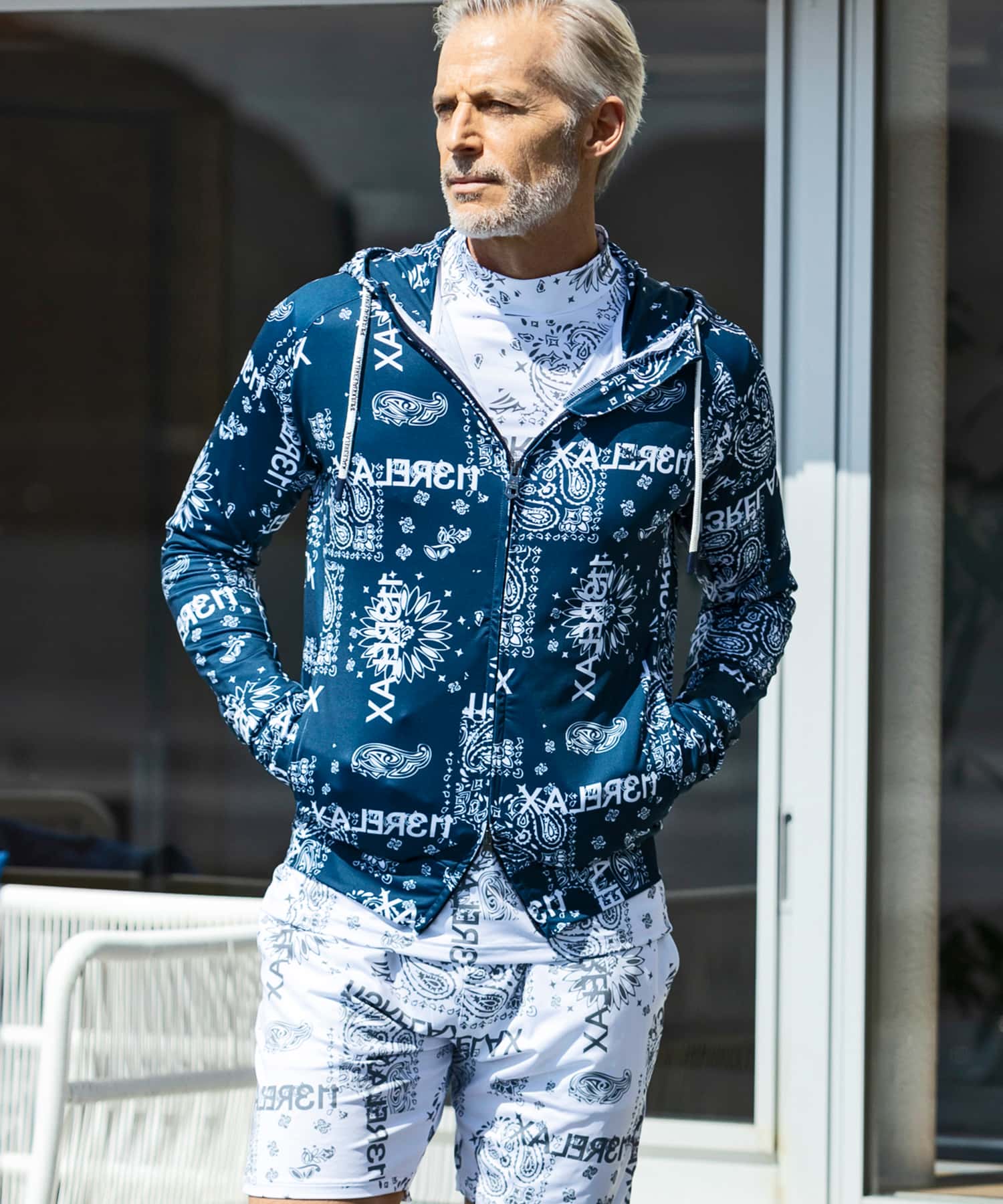 1PIU1UGUALE3 RELAX(ウノピゥウノウグァーレトレ リラックス)ペ